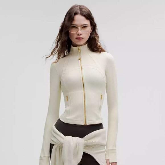 Lululemon Tops - lululemon Define Cropped Jacket Slim Exercise High Elastic Yoga Clothe Bone.Gold